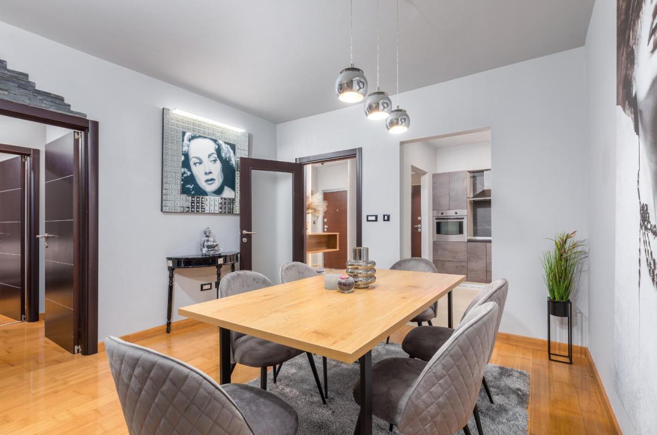 Lux Apartment Teo - New Pula Luaran gambar