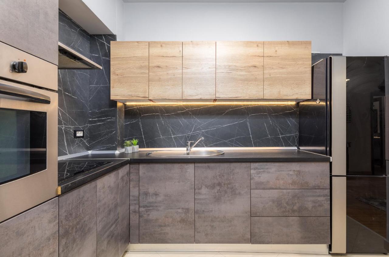 Lux Apartment Teo - New Pula Luaran gambar